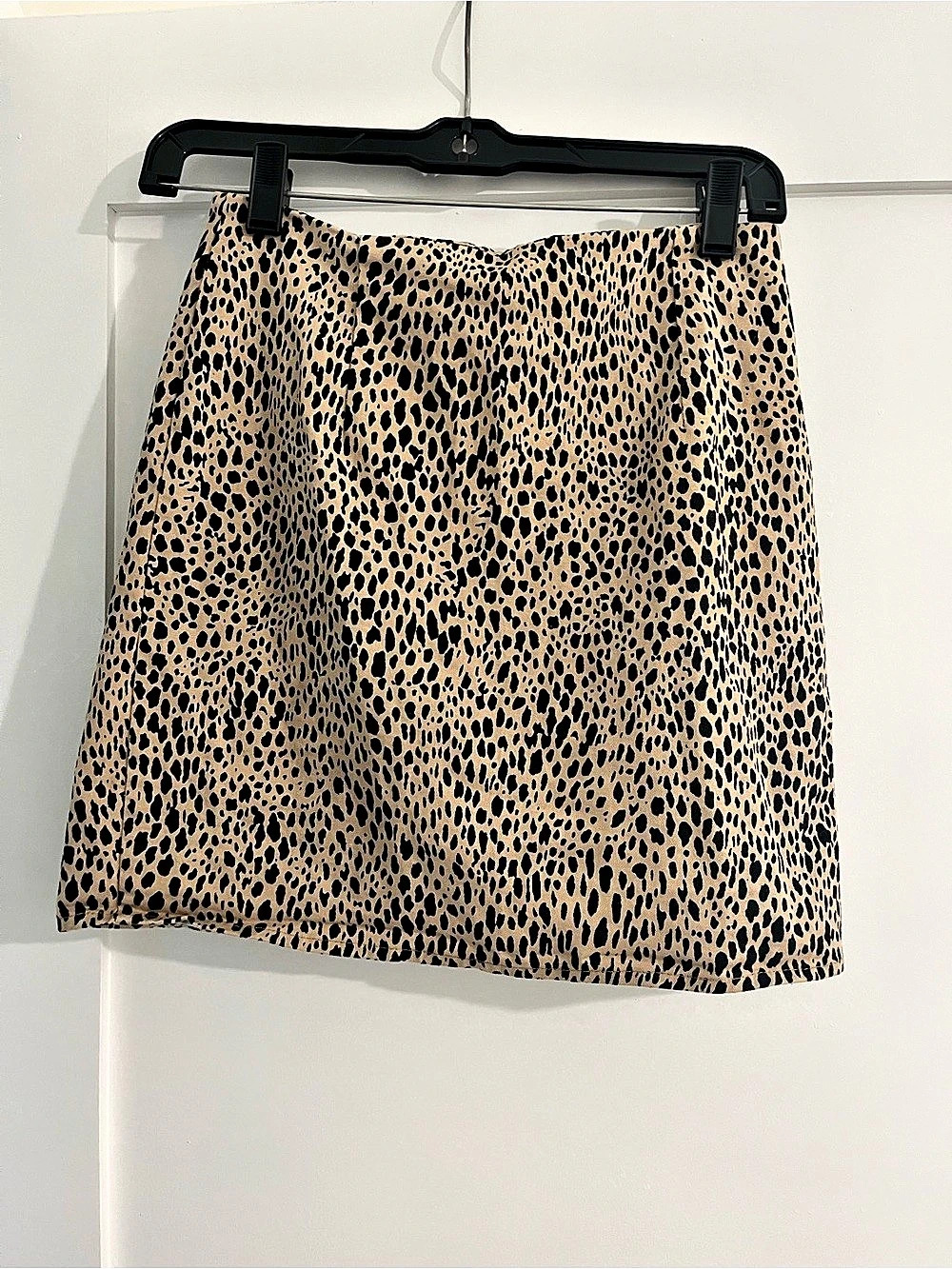 Brandy Melville Leopard Print Mini Skirt